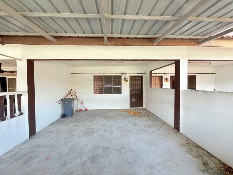 Rumah Teres 2 Tingkat untuk Dijual di Taman Suria (Kluang) - May Tan - PropertyGuru.com.my