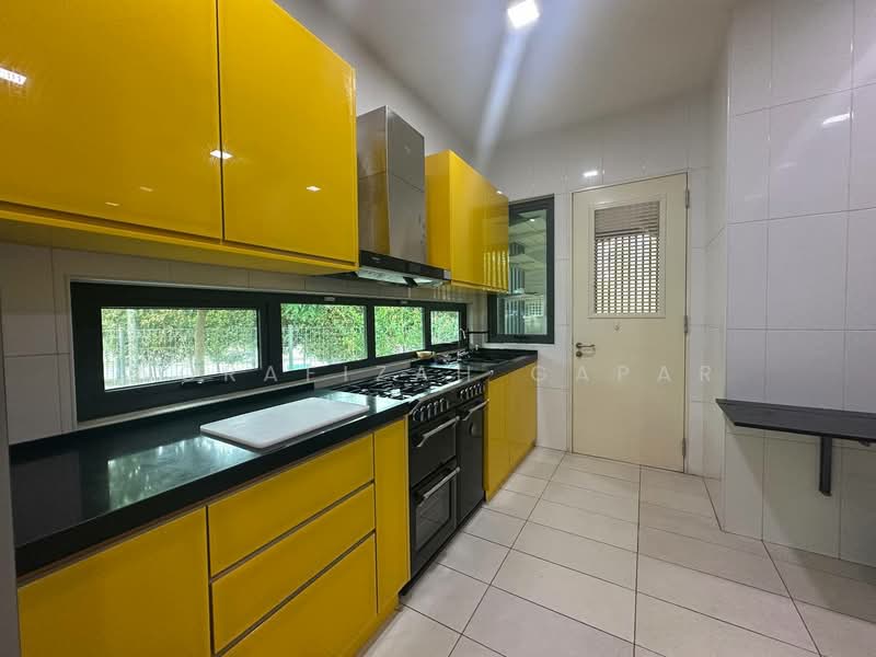 3-storey Terraced House for Rent in Cyberjaya (Selangor) - NoraFizah Gapar - Kitchen - PropertyGuru.com.my