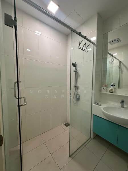 3-storey Terraced House for Rent in Cyberjaya (Selangor) - NoraFizah Gapar - Bathroom - PropertyGuru.com.my