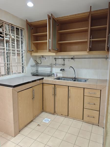 Rumah Teres 2 Tingkat untuk Disewa di Ampang Jaya (Ampang) - Janice Yap - Kitchen - PropertyGuru.com.my