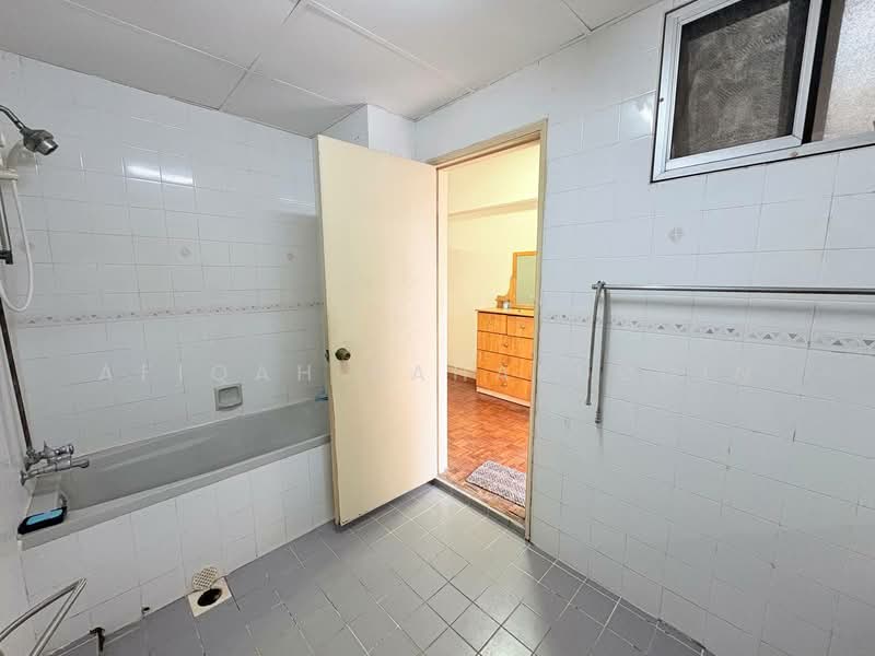 Kondominium untuk Disewa di Pantai HillPark 1 - Afiqah Baharuddin - Bathroom - PropertyGuru.com.my