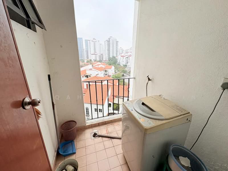 Kondominium untuk Disewa di Pantai HillPark 1 - Afiqah Baharuddin - Balcony - PropertyGuru.com.my