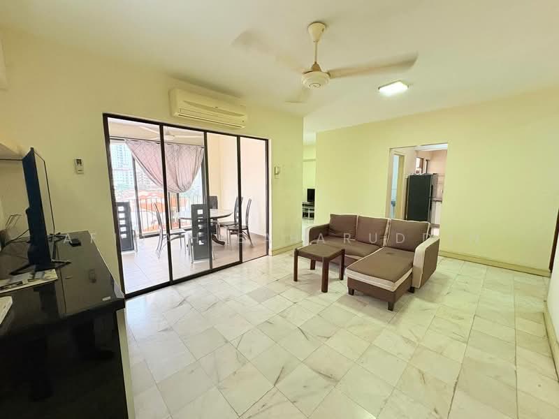 Kondominium untuk Disewa di Pantai HillPark 1 - Afiqah Baharuddin - Living Room - PropertyGuru.com.my