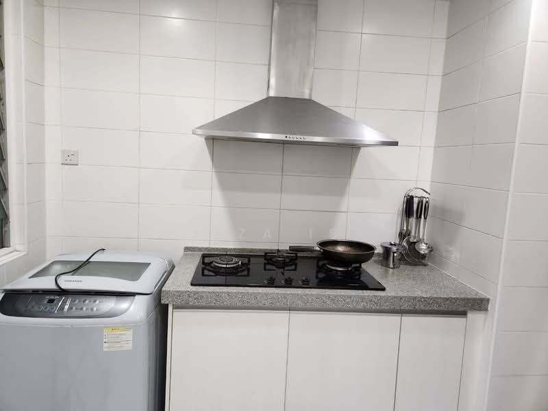 Kondominium untuk Disewa di Puteri Palma Condominiums - Izza Is - Kitchen - PropertyGuru.com.my