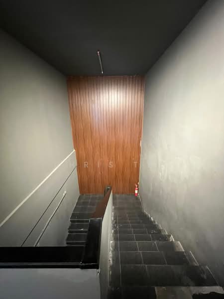 Kedai untuk Disewa di Bandar Baru Bangi (Selangor) - Chris Tye - Corridor - PropertyGuru.com.my