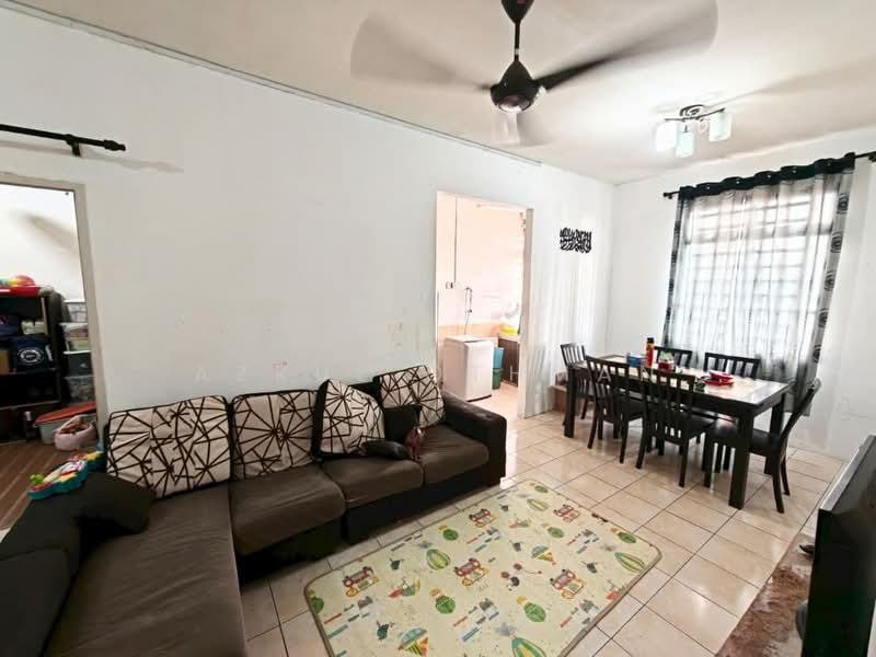 Pangsapuri untuk Dijual di Seremban Putra - Azrul Othman - Living Room - PropertyGuru.com.my