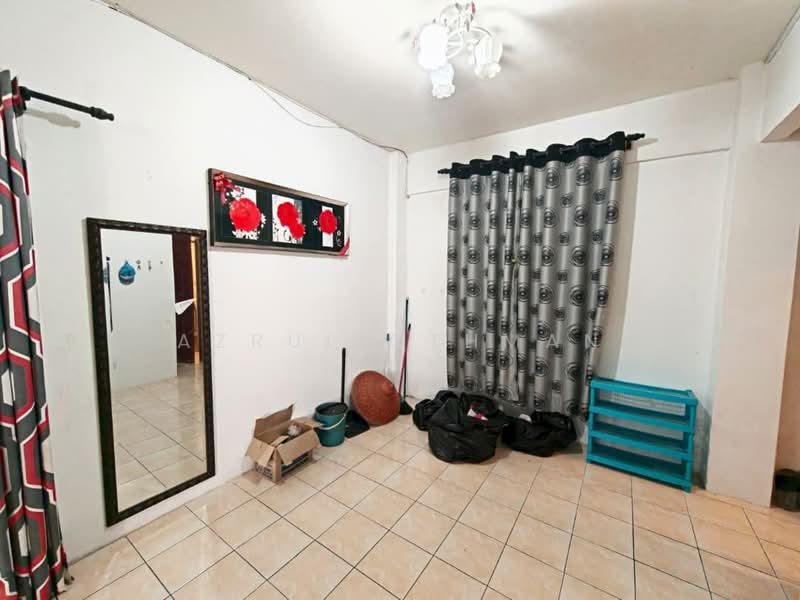 Pangsapuri untuk Dijual di Seremban Putra - Azrul Othman - Living Room - PropertyGuru.com.my