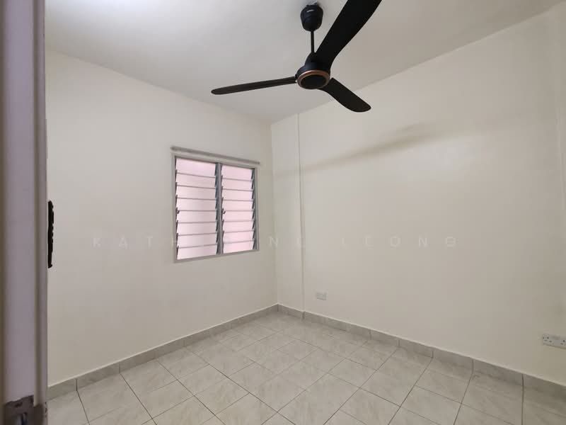 Apartment for Sale at Apartment Impian - Katherine Leong - Interior - PropertyGuru.com.my