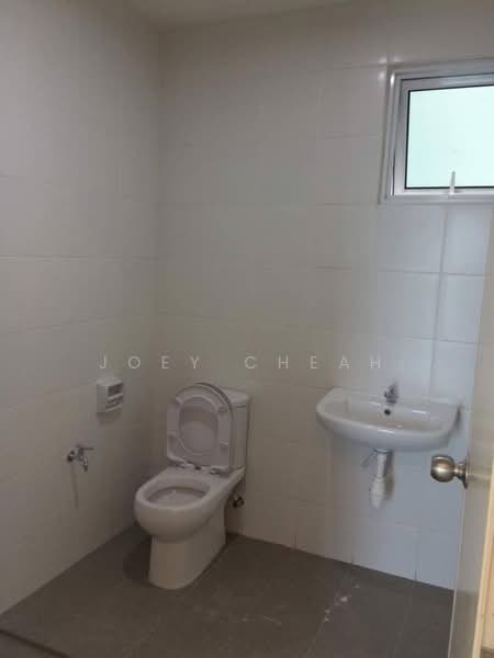 Kondominium untuk Disewa di Imperial Residences - Joey Cheah - Bathroom - PropertyGuru.com.my