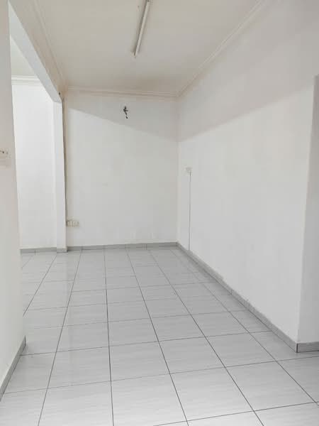 1-storey Terraced House for Rent in Taman Abad (Johor Bahru) - Daniel Yong - Interior - PropertyGuru.com.my