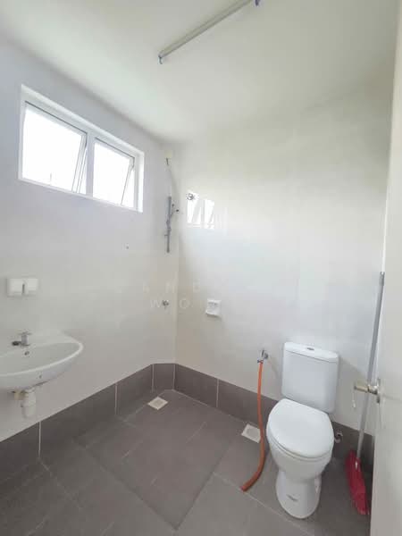 2-storey Terraced House for Rent in Kajang (Selangor) - Candace Wong - Bathroom - PropertyGuru.com.my