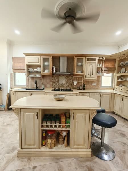 Rumah Teres 2 Tingkat untuk Dijual di Pju 1a (Ara Damansara) - Alice Tong - Kitchen - PropertyGuru.com.my