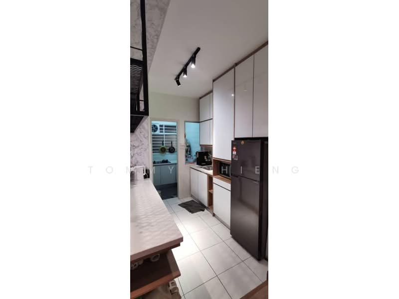 Condominium for Rent at Residensi Begonia - TOMMY CHIENG - Kitchen - PropertyGuru.com.my