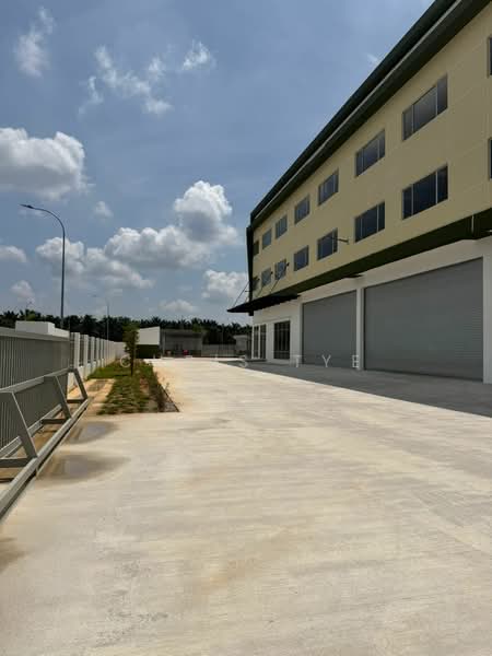 Factory for Rent in Kapar (Selangor) - Chris Tye - Exterior - PropertyGuru.com.my