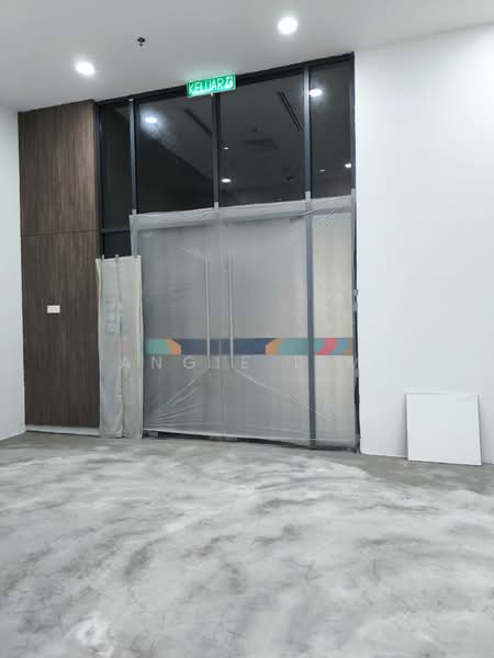 Pejabat untuk Disewa di Petaling Jaya (Selangor) - Angie Lim - Entrance - PropertyGuru.com.my
