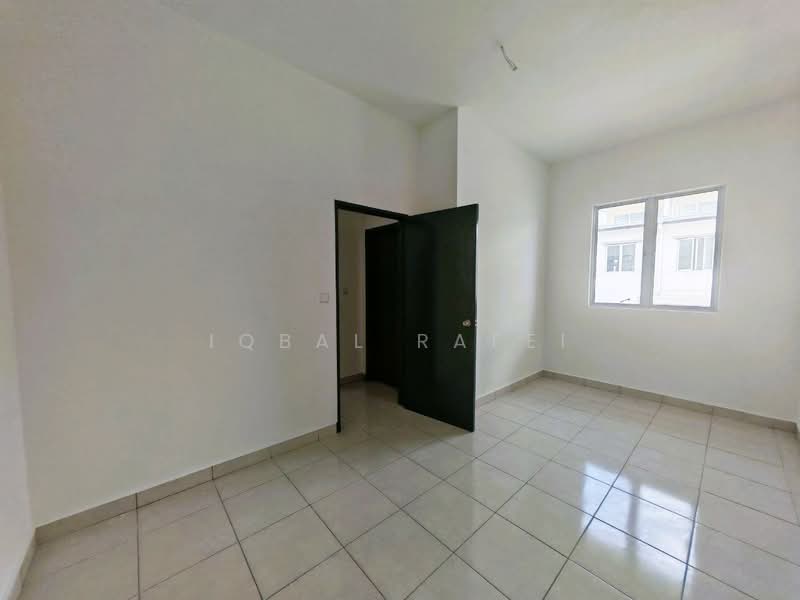 Rumah Teres 2 Tingkat untuk Dijual di Beranang (Selangor) - Iqbal Rafei - Interior - PropertyGuru.com.my