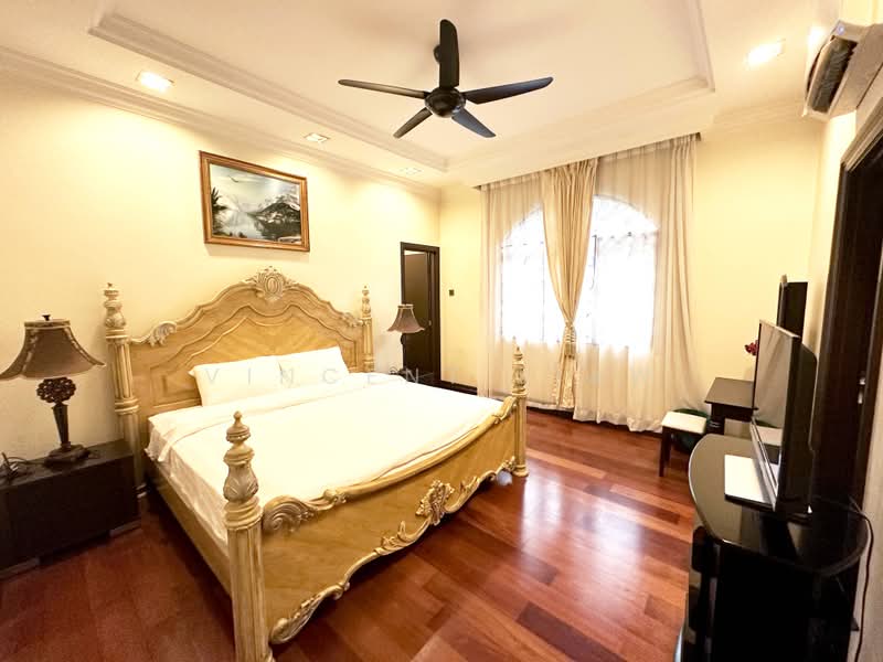 Rumah Banglo untuk Dijual di Seksyen 9 (Kota Damansara) - Vincent Liaw - Bedroom - PropertyGuru.com.my