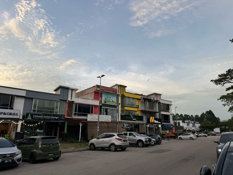 Shop / Office for Sale in Taman Nusa Idaman (Iskandar Puteri (Nusajaya)) - Elynn Lam - Exterior - PropertyGuru.com.my