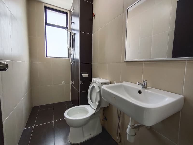 Servis Apartment untuk Disewa di The Garden Residences - Anne Tay - Bathroom - PropertyGuru.com.my