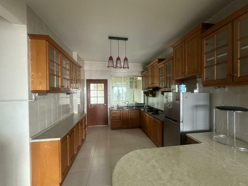 Pangsapuri untuk Disewa di Molek Pine 1 - Aiden Tang - Kitchen - PropertyGuru.com.my
