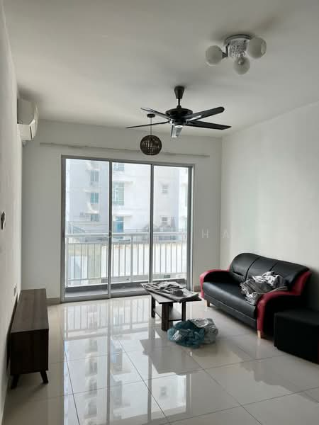 Kondominium untuk Dijual di The Aliff Residences (Alif Utama) - Jacky Chai - Living Room - PropertyGuru.com.my