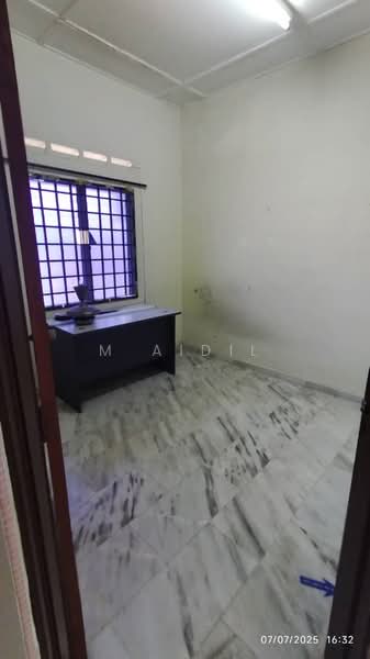 1-storey Terraced House for Sale in Taman Universiti (Skudai) - M Aidil - Study - PropertyGuru.com.my