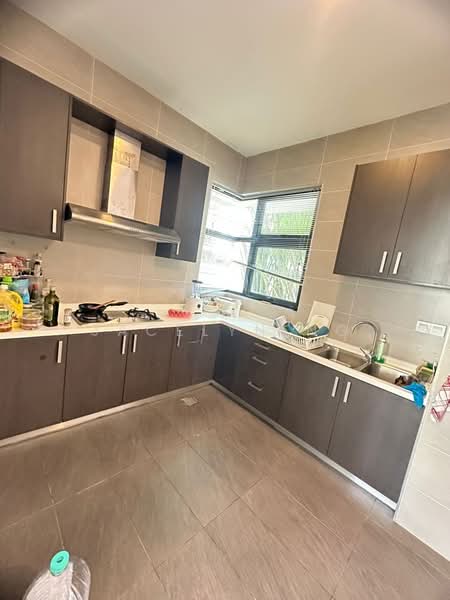 Rumah Banglo untuk Disewa di Iskandar Puteri (Nusajaya) (Johor) - Jacelyn Ng - Kitchen - PropertyGuru.com.my