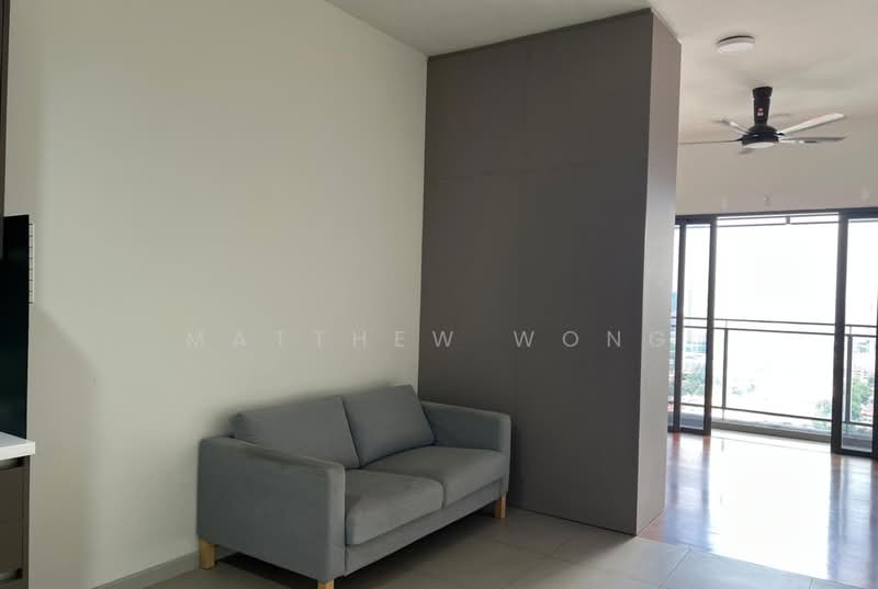 Servis Apartment untuk Disewa di Seventeen Mall & Residences (Biji Living) - Matthew Wong - Living Room - PropertyGuru.com.my