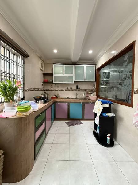 Rumah Teres 2 Tingkat untuk Dijual di Taman Daya (Johor Bahru) - Daniel Yong - Kitchen - PropertyGuru.com.my