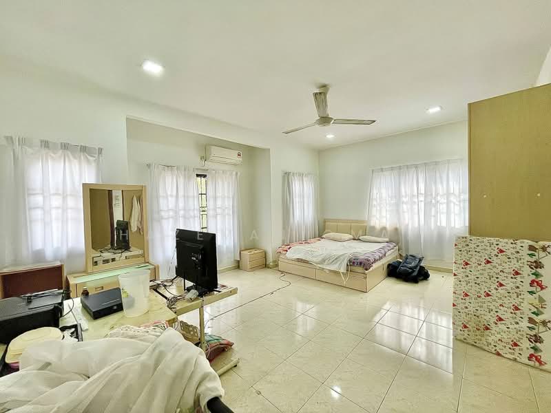 Rumah Teres 2 Tingkat untuk Dijual di Seksyen U10 (Shah Alam) - Hazeman Omar - Bedroom - PropertyGuru.com.my