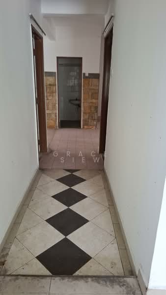 Rumah Teres 2.5-Tingkat untuk Dijual di Kota Damansara (Selangor) - Grace Siew - Corridor - PropertyGuru.com.my