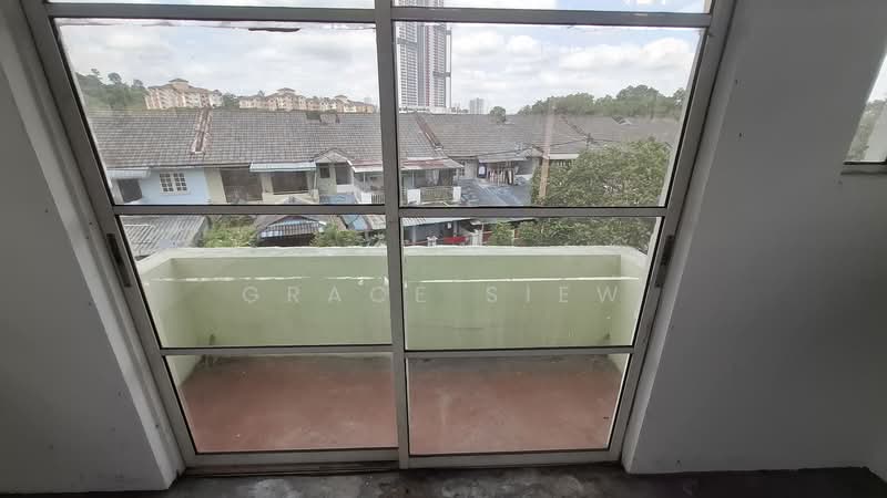 Rumah Teres 2.5-Tingkat untuk Dijual di Kota Damansara (Selangor) - Grace Siew - Balcony - PropertyGuru.com.my