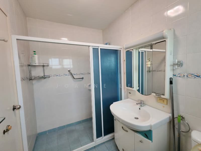 Rumah Teres 2 Tingkat untuk Dijual di Luyang Perdana (Kota Kinabalu) - Joanne Lee - Bathroom - PropertyGuru.com.my