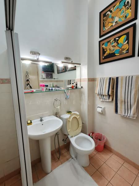 Rumah Teres 2 Tingkat untuk Dijual di Luyang Perdana (Kota Kinabalu) - Joanne Lee - Bathroom - PropertyGuru.com.my