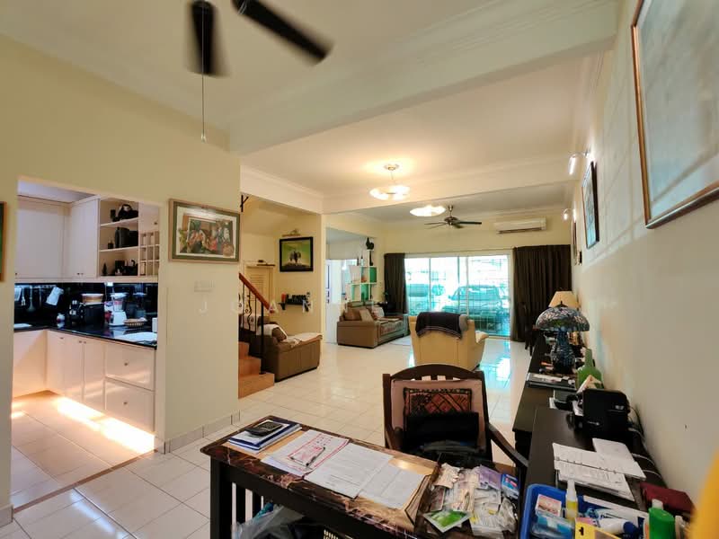 Rumah Teres 2 Tingkat untuk Dijual di Luyang Perdana (Kota Kinabalu) - Joanne Lee - Living Room - PropertyGuru.com.my