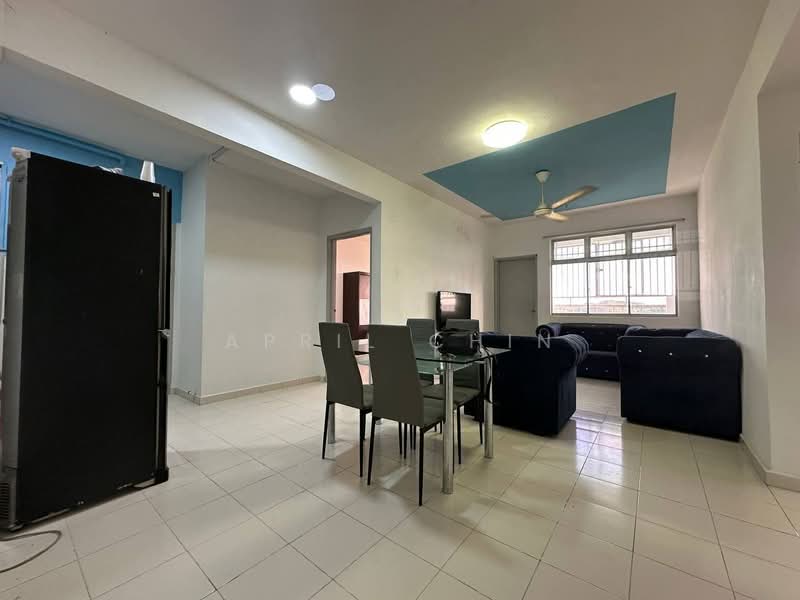 Apartment for Rent at Villa Krystal @ Bandar Selesa Jaya - April Chin - Living Room - PropertyGuru.com.my