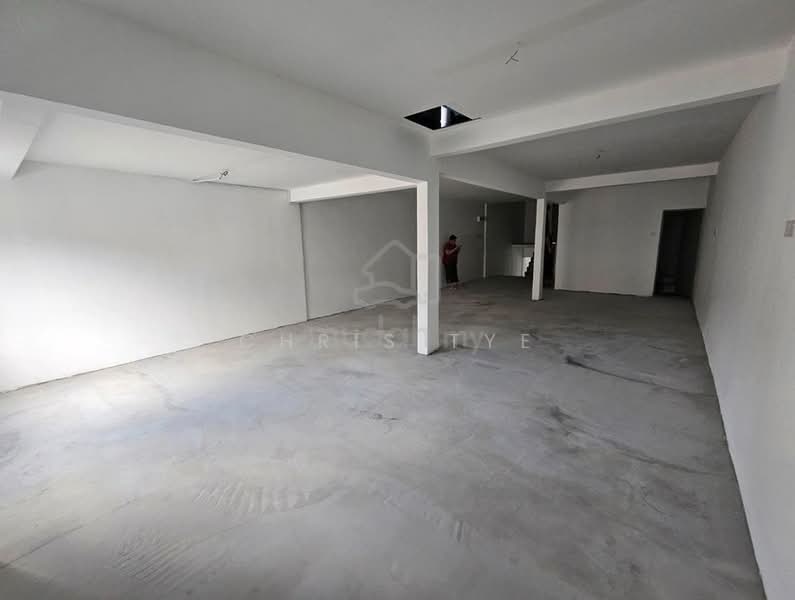 Shop for Sale in Klang (Selangor) - Chris Tye - Interior - PropertyGuru.com.my