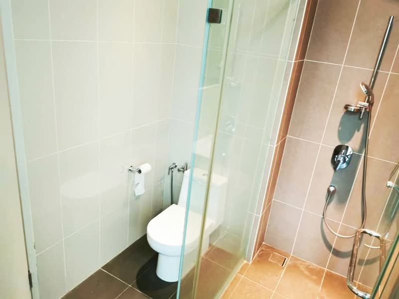 Kondominium untuk Disewa di The LIGHT COLLECTION II - Jerry Tan - Bathroom - PropertyGuru.com.my