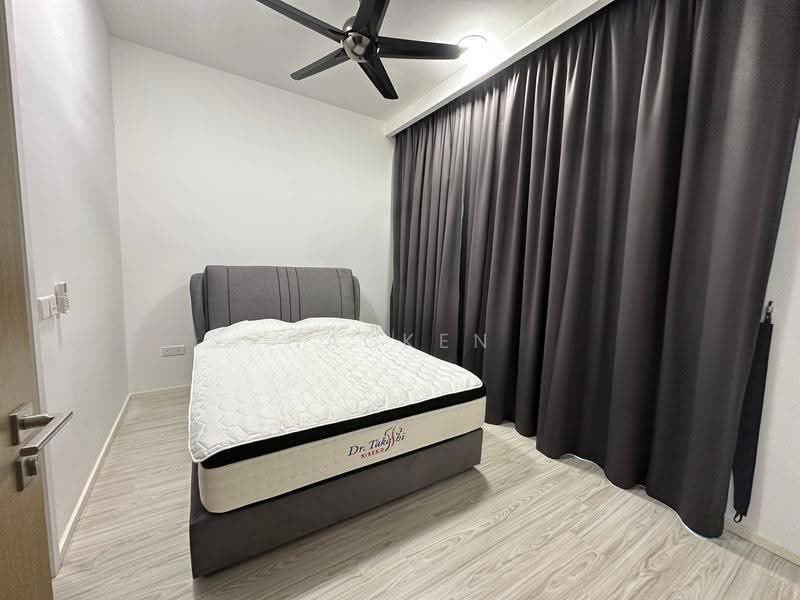 Kediaman Servis untuk Disewa di Cantara Residences - Hacken Gan - Bedroom - PropertyGuru.com.my