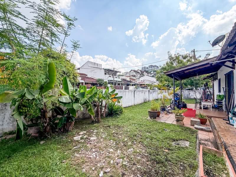 1-storey Terraced House for Sale in Taman Lucky (Bangsar) - Mohammad Omar - PropertyGuru.com.my