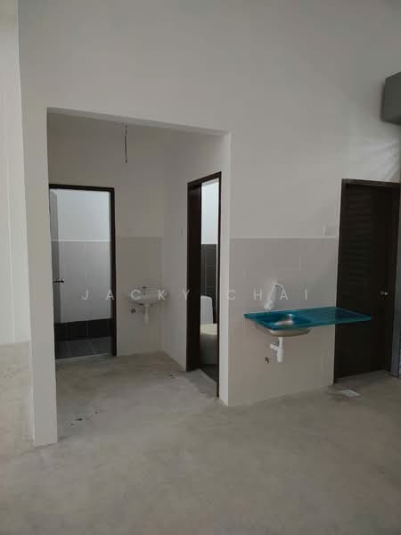 Kedai / Pejabat untuk Disewa di Kota Masai (Pasir Gudang) - Jacky Chai - Bathroom - PropertyGuru.com.my