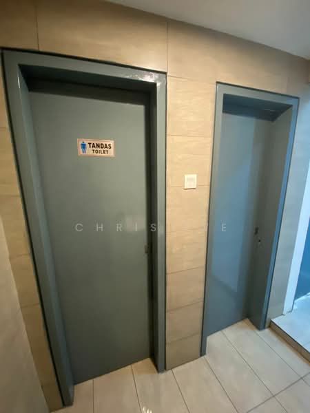 Kedai untuk Disewa di Seksyen 13 (Shah Alam) - Chris Tye - Interior - PropertyGuru.com.my