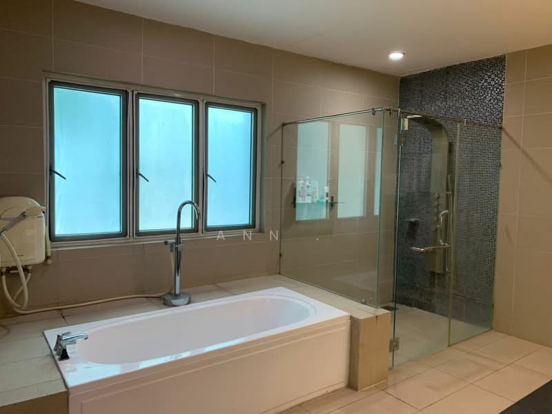 Zero-Lot Bungalow for Sale in Kota Kemuning (Shah Alam) - Ann . - Bathroom - PropertyGuru.com.my