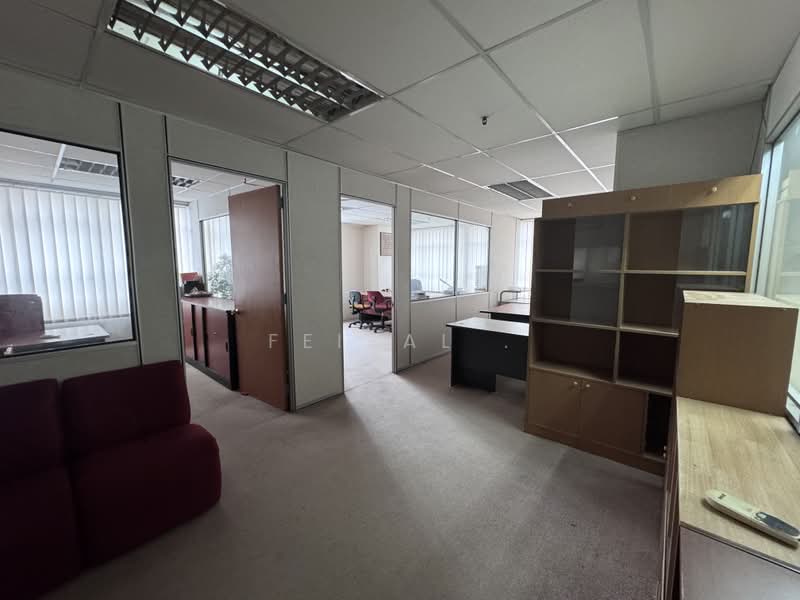 Kedai / Pejabat untuk Dijual di Kelana Jaya (Petaling Jaya) - Feisal . - Interior - PropertyGuru.com.my