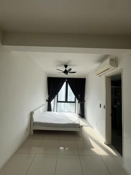 Kondominium untuk Disewa di The Elysia Park Residence - Joyce Tan - Living Room - PropertyGuru.com.my