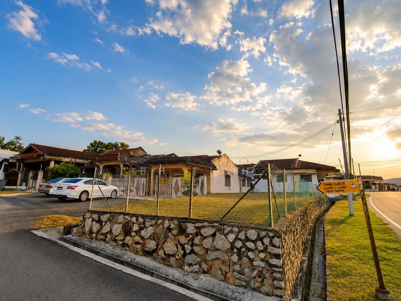 Rumah Teres 1 Tingkat untuk Dijual di Tampin (Negeri Sembilan) - BH Tieh - Exterior - PropertyGuru.com.my