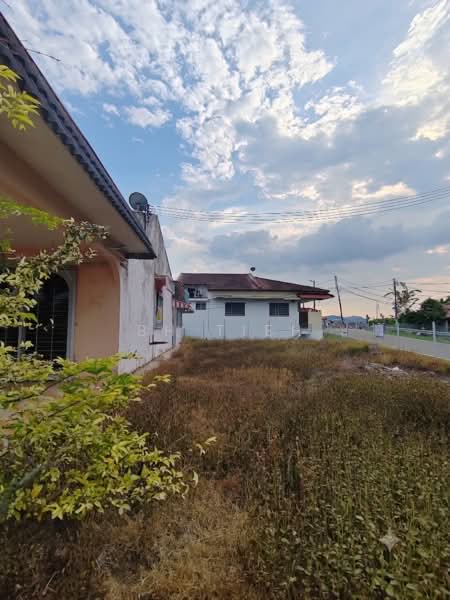 Rumah Teres 1 Tingkat untuk Dijual di Tampin (Negeri Sembilan) - BH Tieh - Exterior - PropertyGuru.com.my