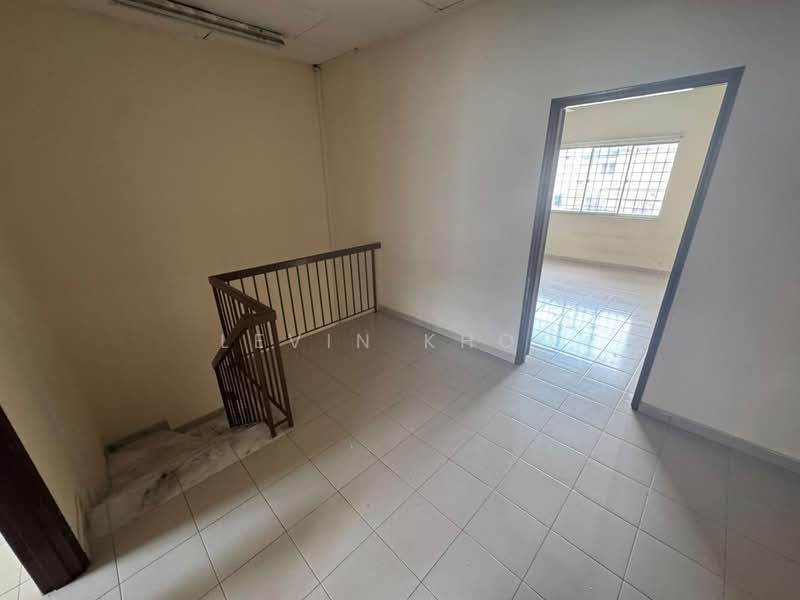 Rumah Teres 2 Tingkat untuk Disewa di Taman Bukit Rawang Jaya (Rawang) - Levin Khoo - Interior - PropertyGuru.com.my
