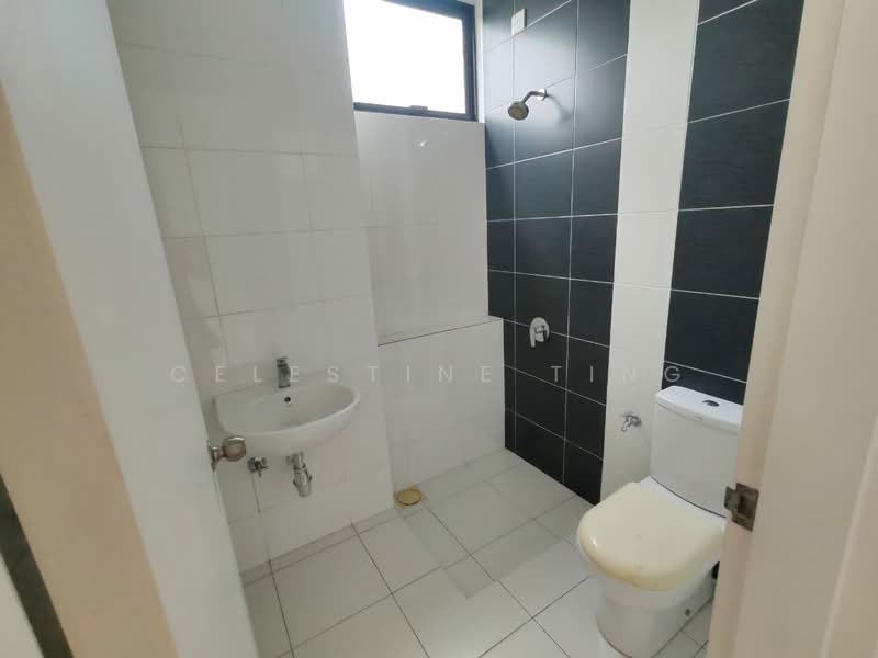 2-storey Terraced House for Sale in Eco Majestic (Semenyih) - Celestine Ting - Bathroom - PropertyGuru.com.my