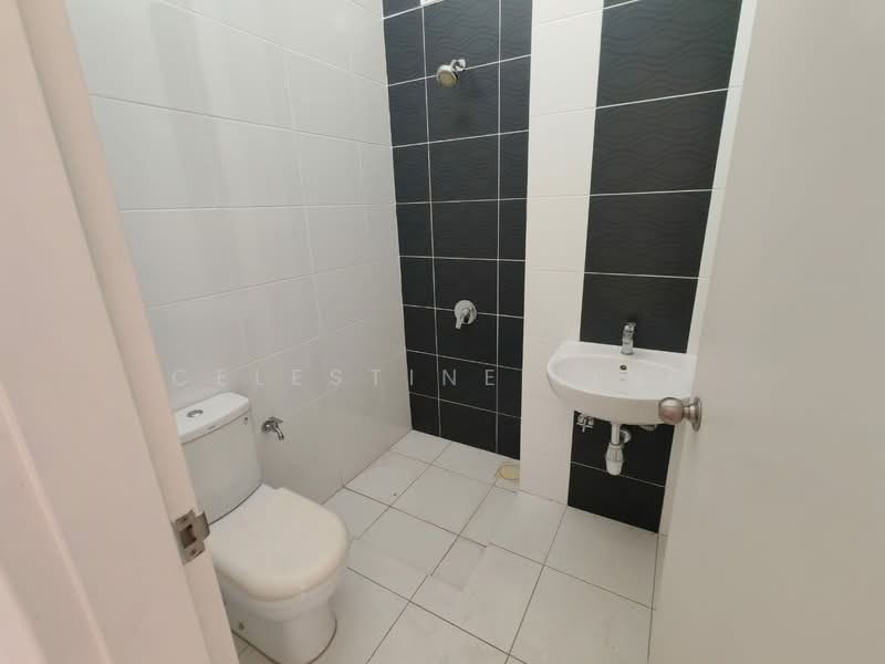 2-storey Terraced House for Sale in Eco Majestic (Semenyih) - Celestine Ting - Bathroom - PropertyGuru.com.my